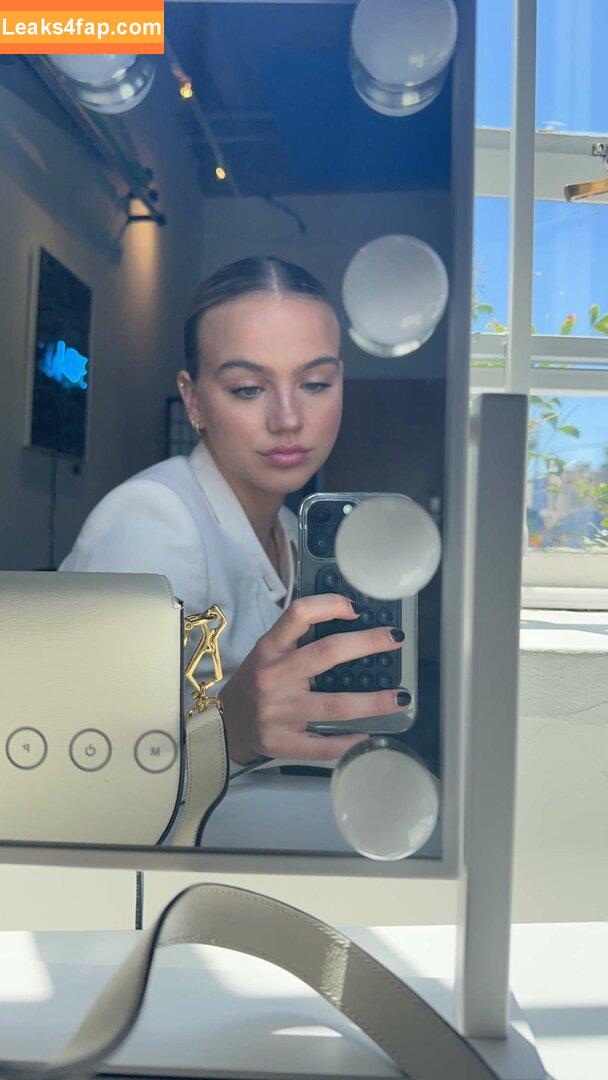 Emma Brooks / emma_brooks / emmabrooks leaked photo photo #0257