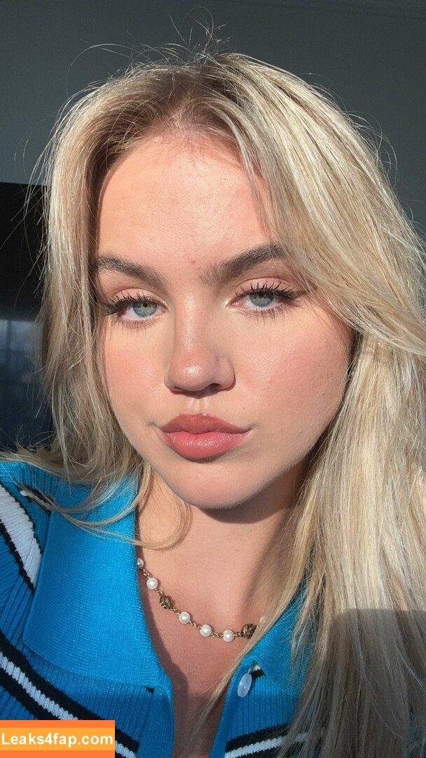 Emma Brooks / emma_brooks / emmabrooks leaked photo photo #0312