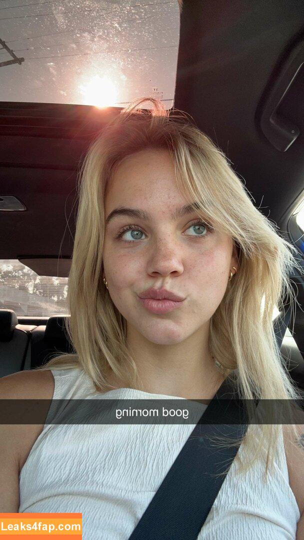 Emma Brooks / emma_brooks / emmabrooks leaked photo photo #0327