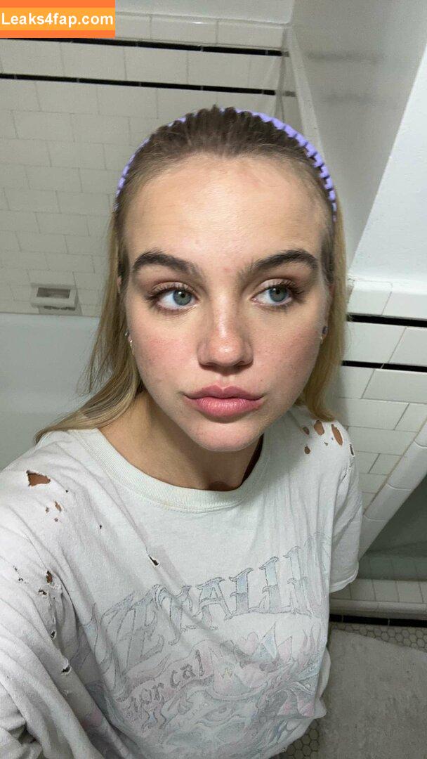 Emma Brooks / emma_brooks / emmabrooks leaked photo photo #0333