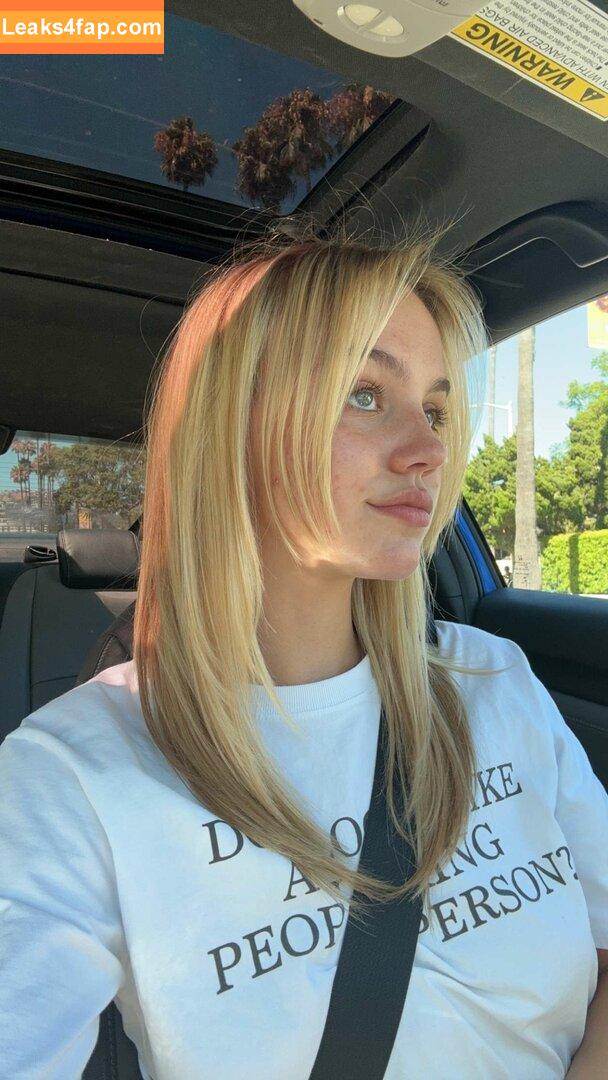 Emma Brooks / emma_brooks / emmabrooks leaked photo photo #0402