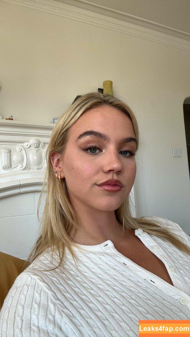 Emma Brooks / emma_brooks / emmabrooks leaked photo photo #0411