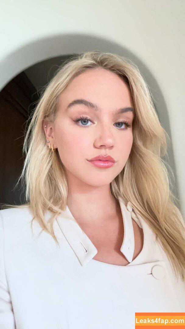 Emma Brooks / emma_brooks / emmabrooks leaked photo photo #0412