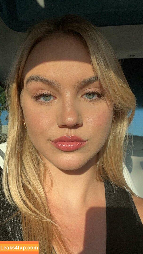 Emma Brooks / emma_brooks / emmabrooks leaked photo photo #0415