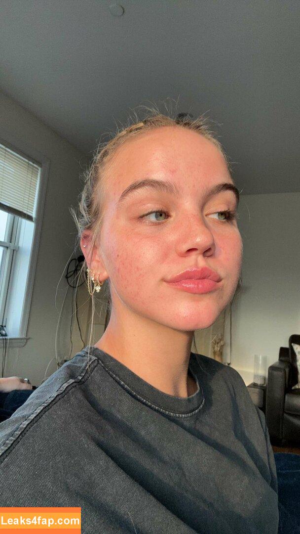 Emma Brooks / emma_brooks / emmabrooks leaked photo photo #0456