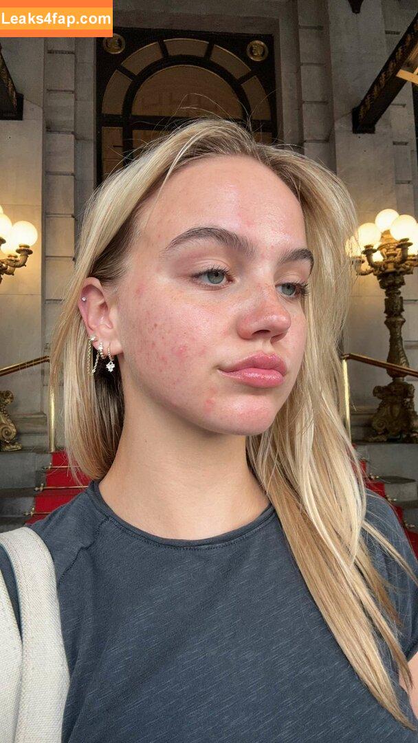 Emma Brooks / emma_brooks / emmabrooks leaked photo photo #0461