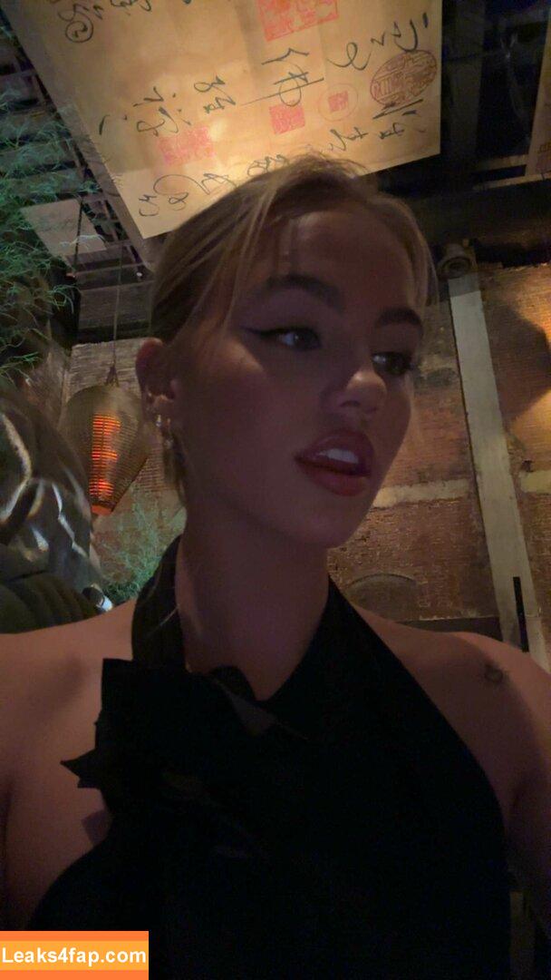 Emma Brooks / emma_brooks / emmabrooks leaked photo photo #0465