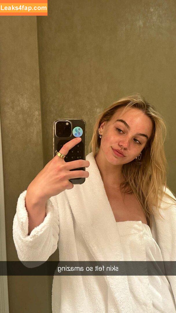 Emma Brooks / emma_brooks / emmabrooks leaked photo photo #0484