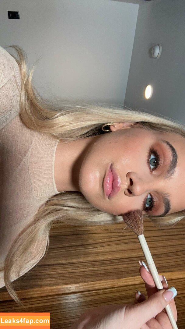 Emma Brooks / emma_brooks / emmabrooks leaked photo photo #0514