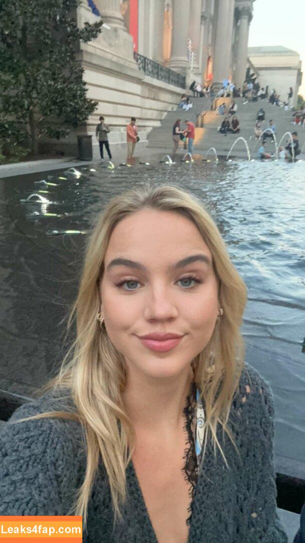 Emma Brooks / emma_brooks / emmabrooks leaked photo photo #0543