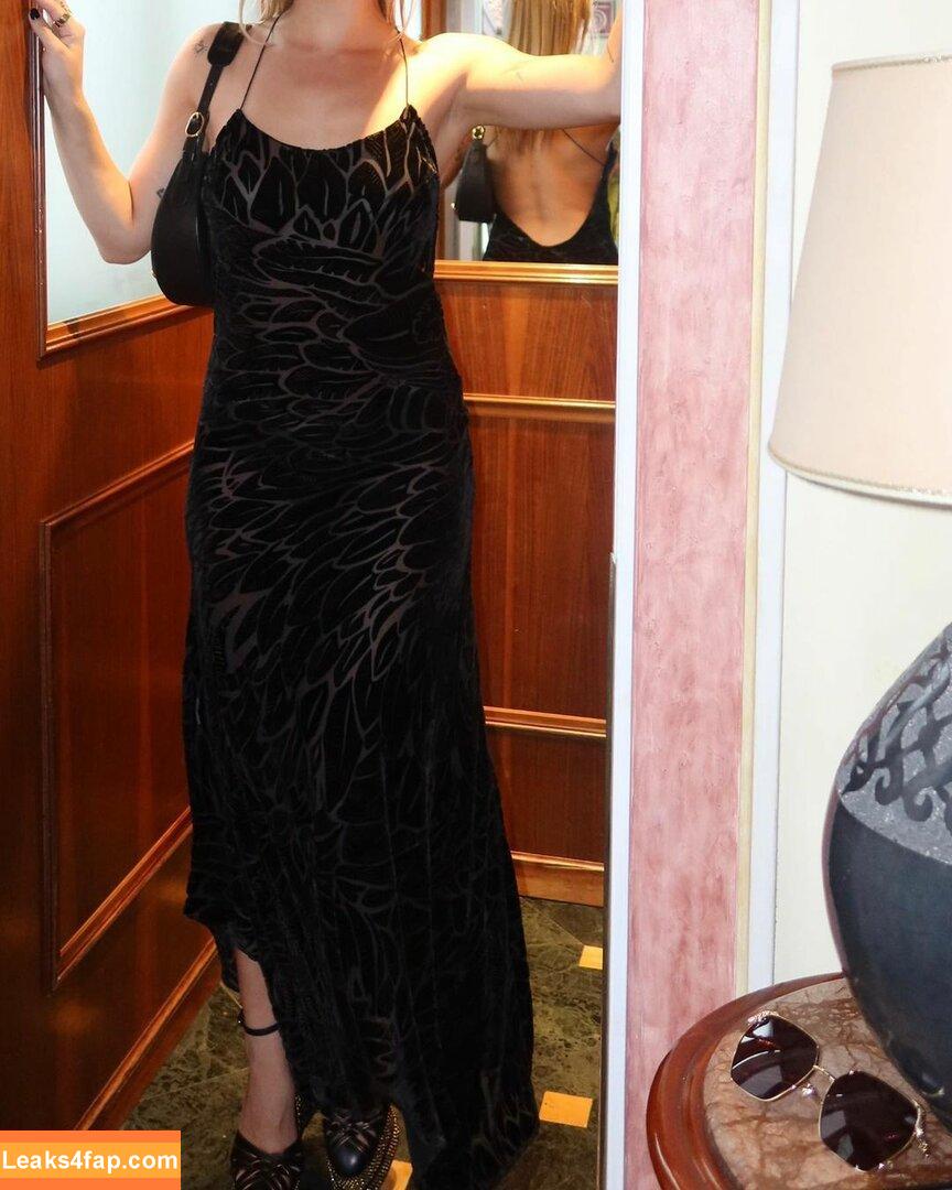 Emma Brooks / emma_brooks / emmabrooks leaked photo photo #0555