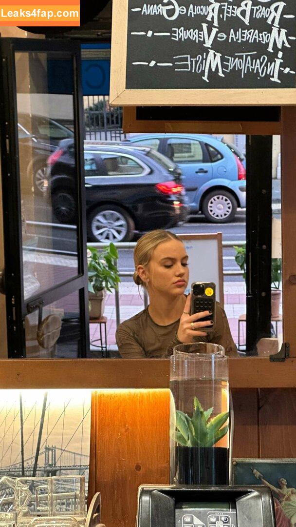 Emma Brooks / emma_brooks / emmabrooks leaked photo photo #0570