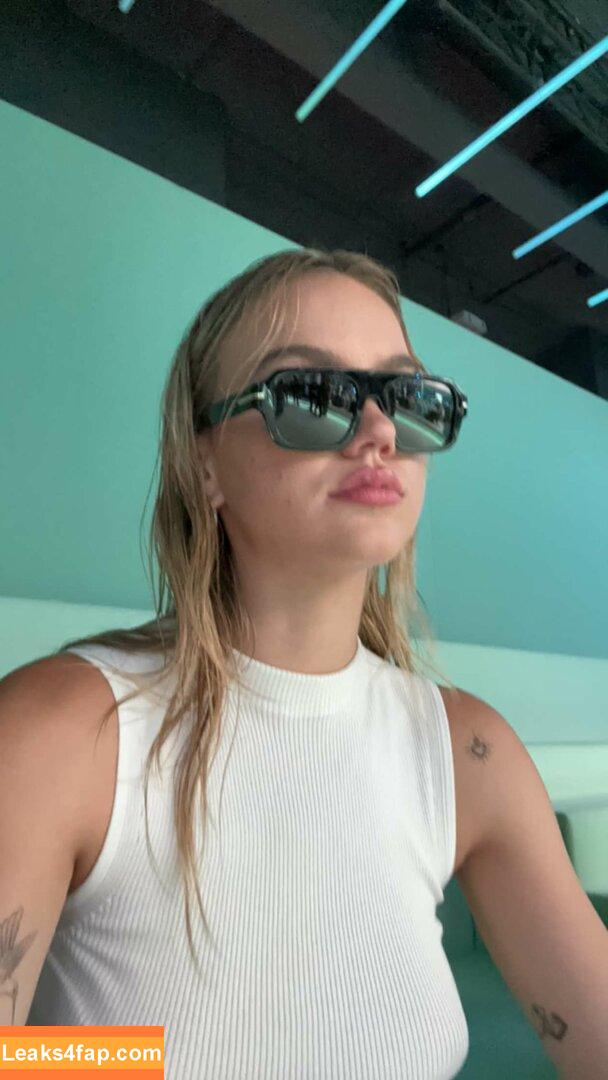 Emma Brooks / emma_brooks / emmabrooks leaked photo photo #0597