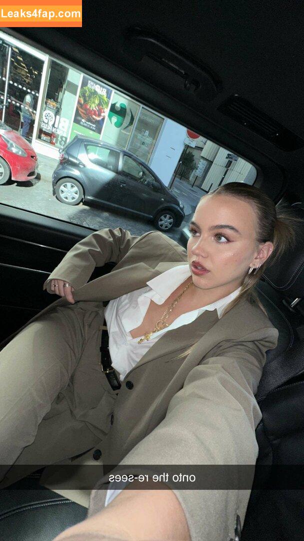 Emma Brooks / emma_brooks / emmabrooks leaked photo photo #0618