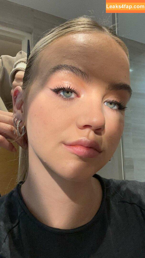 Emma Brooks / emma_brooks / emmabrooks leaked photo photo #0647