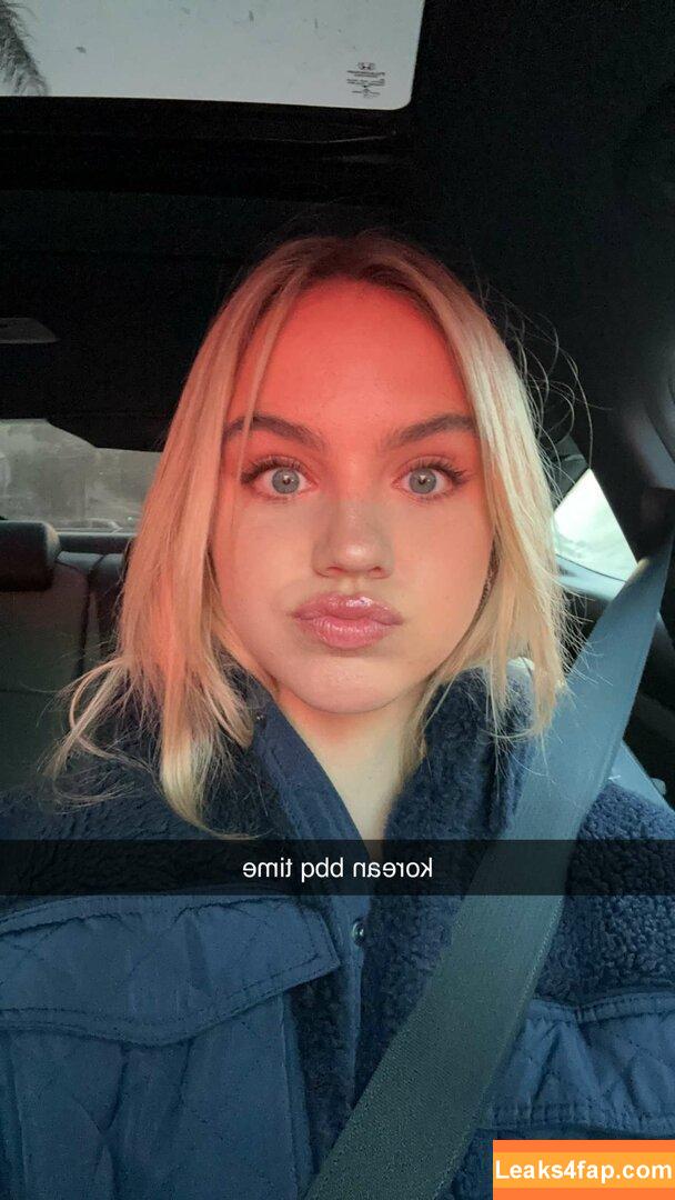 Emma Brooks / emma_brooks / emmabrooks leaked photo photo #0676