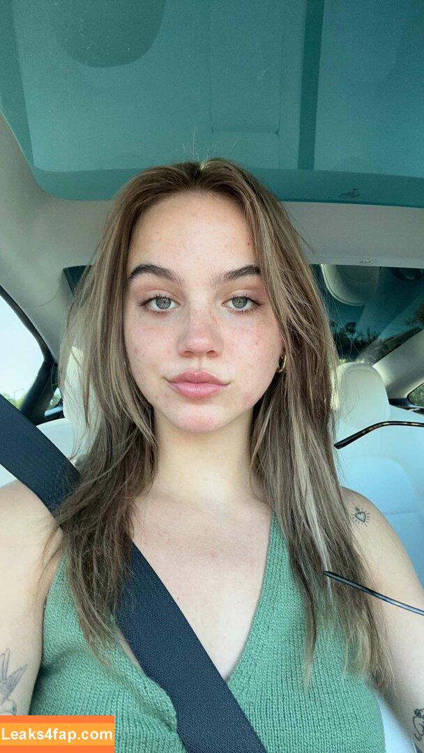 Emma Brooks / emma_brooks / emmabrooks leaked photo photo #0701