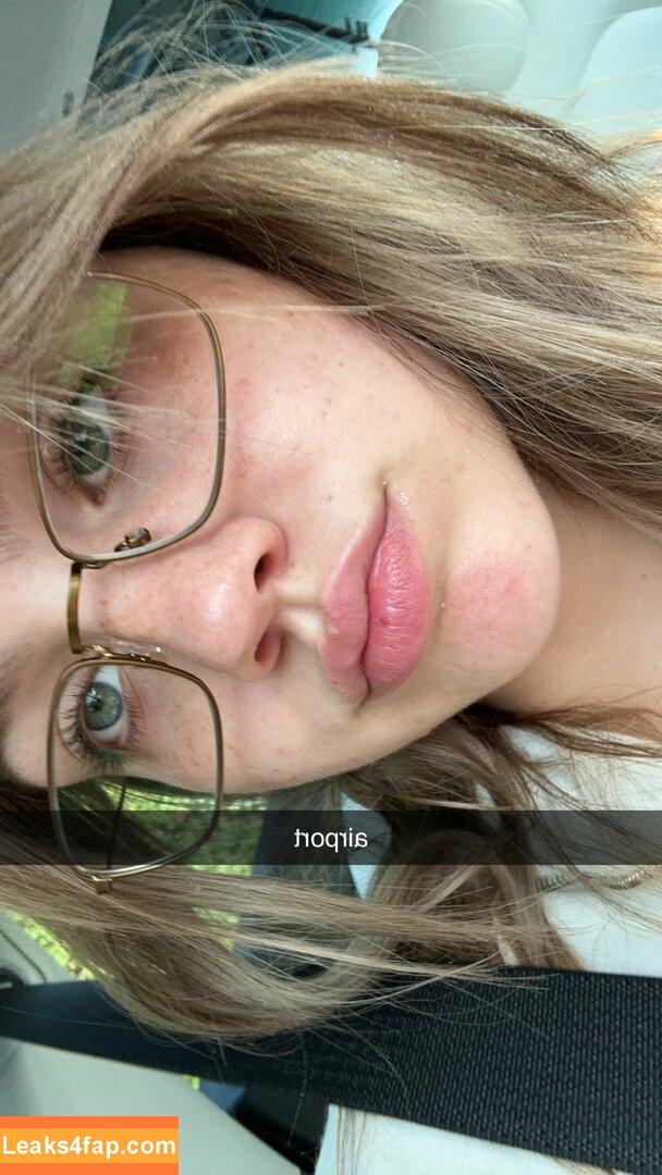 Emma Brooks / emma_brooks / emmabrooks leaked photo photo #0709