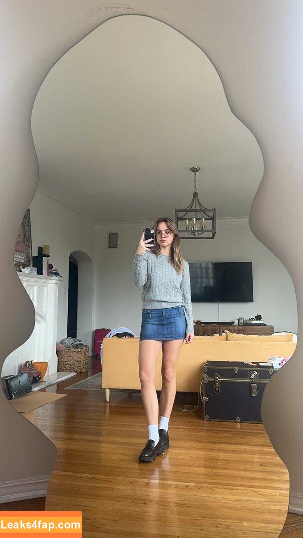 Emma Brooks / emma_brooks / emmabrooks leaked photo photo #0734