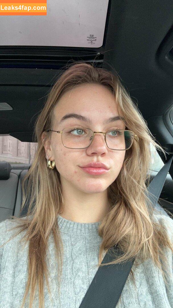 Emma Brooks / emma_brooks / emmabrooks leaked photo photo #0735