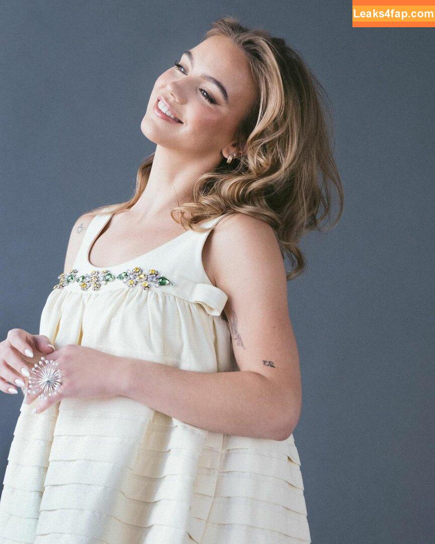 Emma Brooks / emma_brooks / emmabrooks leaked photo photo #0777