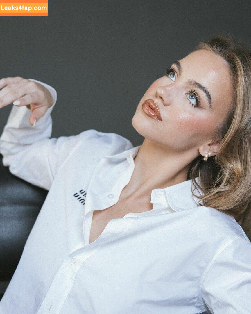 Emma Brooks / emma_brooks / emmabrooks leaked photo photo #0778