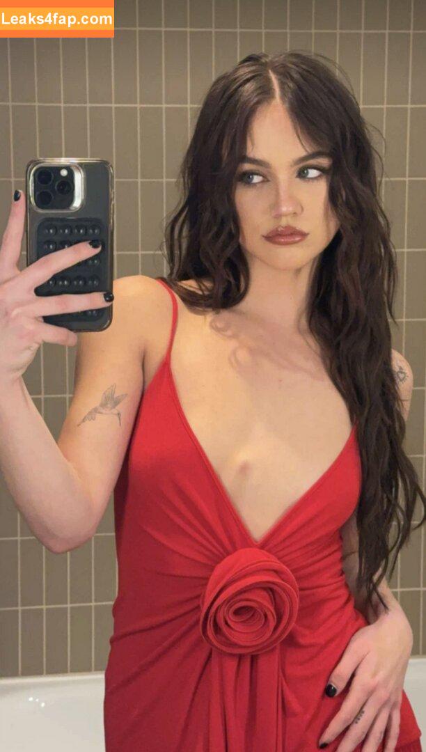 Emma Brooks / emma_brooks / emmabrooks leaked photo photo #0894