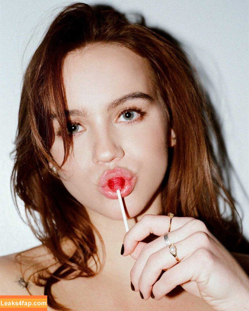 Emma Brooks / emma_brooks / emmabrooks leaked photo photo #0937