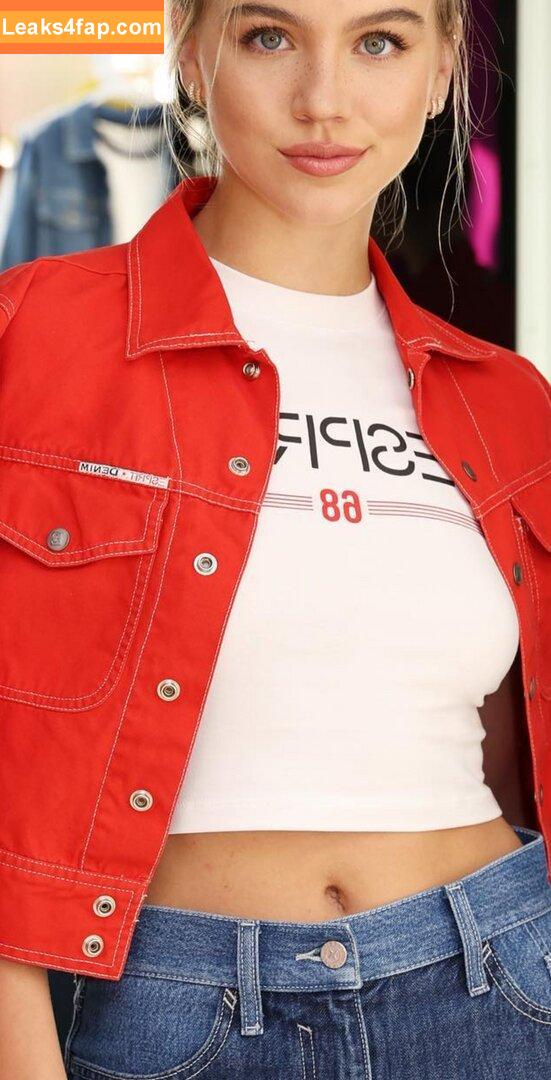 Emma Brooks / emma_brooks / emmabrooks leaked photo photo #0953