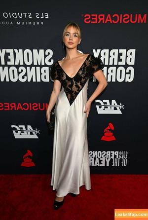 Emma Brooks photo #0055