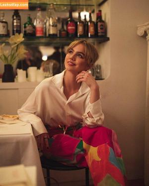 Emma Brooks photo #0066