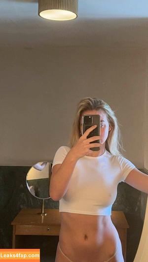 Emma Brooks photo #0187