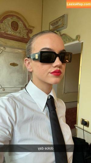 Emma Brooks photo #0598