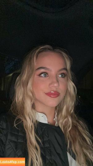 Emma Brooks photo #0606