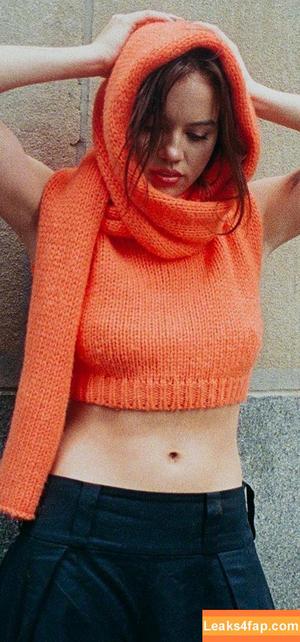 Emma Brooks photo #0799