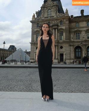 Emma Brooks photo #0867