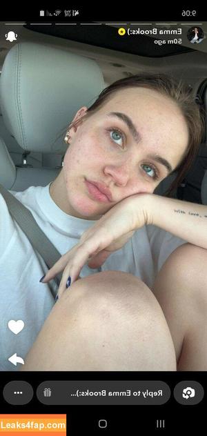 Emma Brooks photo #0941