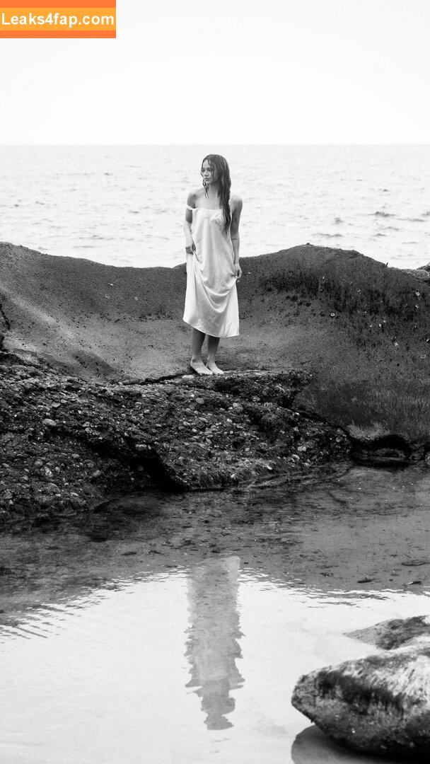 Emma Brooks / emma_brooks / emmabrooks leaked photo photo #1013