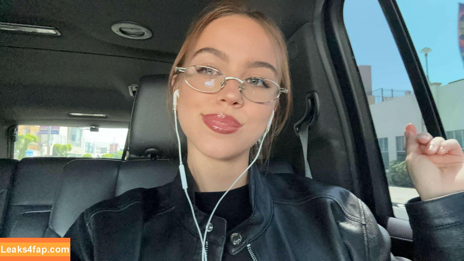 Emma Brooks / emma_brooks / emmabrooks leaked photo photo #1091