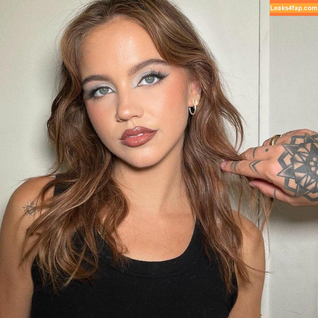 Emma Brooks / emma_brooks / emmabrooks leaked photo photo #1114