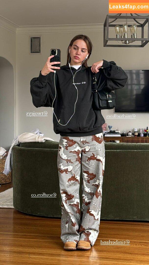 Emma Brooks / emma_brooks / emmabrooks leaked photo photo #1239