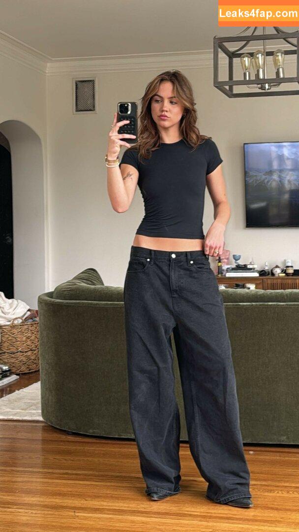 Emma Brooks / emma_brooks / emmabrooks leaked photo photo #1286