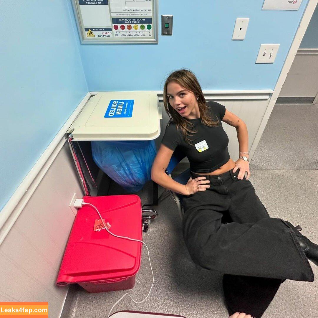 Emma Brooks / emma_brooks / emmabrooks leaked photo photo #1291