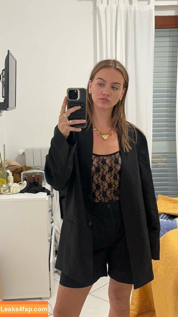 Emma Brooks / emma_brooks / emmabrooks leaked photo photo #1299