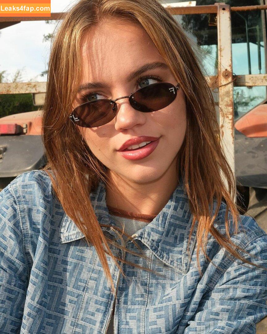 Emma Brooks / emma_brooks / emmabrooks leaked photo photo #1345