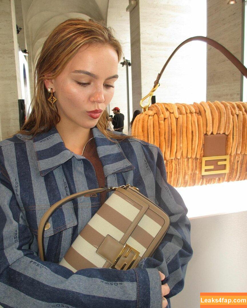 Emma Brooks / emma_brooks / emmabrooks leaked photo photo #1347