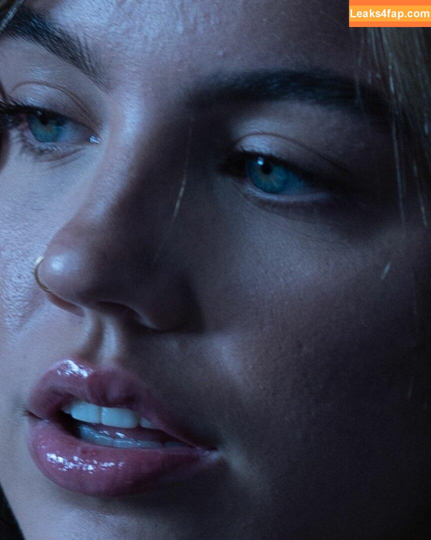 Emma Brooks / emma_brooks / emmabrooks leaked photo photo #1477