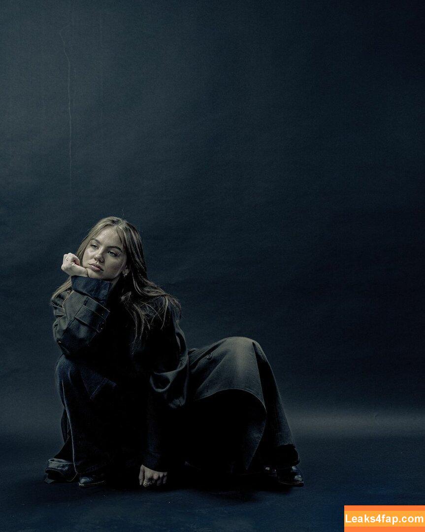 Emma Brooks / emma_brooks / emmabrooks leaked photo photo #1479