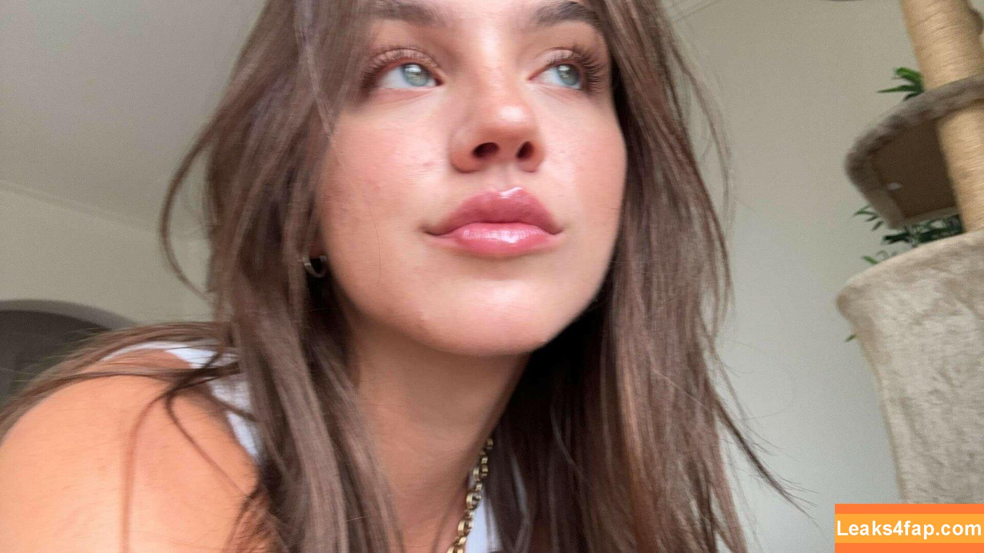 Emma Brooks / emma_brooks / emmabrooks leaked photo photo #1495