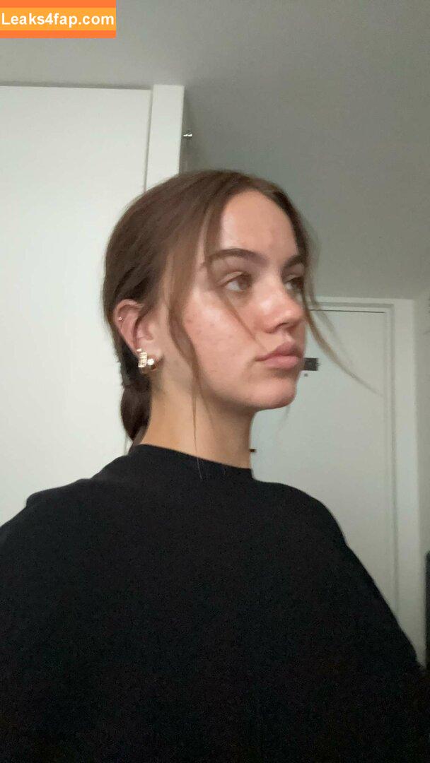 Emma Brooks / emma_brooks / emmabrooks leaked photo photo #1596